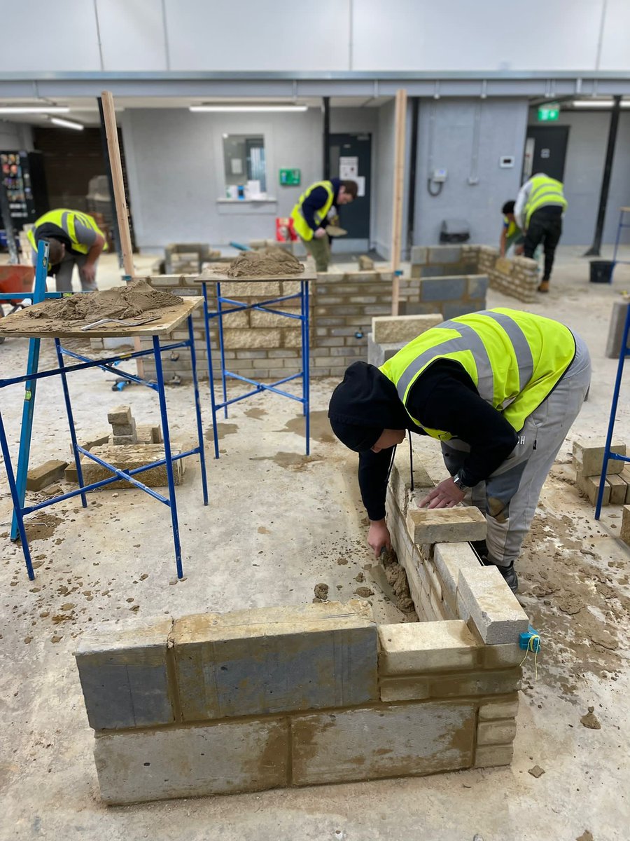 Foundation Level 2 Bricklaying / Construction Civils.
Working hard and developing their skills, nice work guys and well done on your commitment. #construction #bricklaying #foundation #caerau #maesteg #careerswales