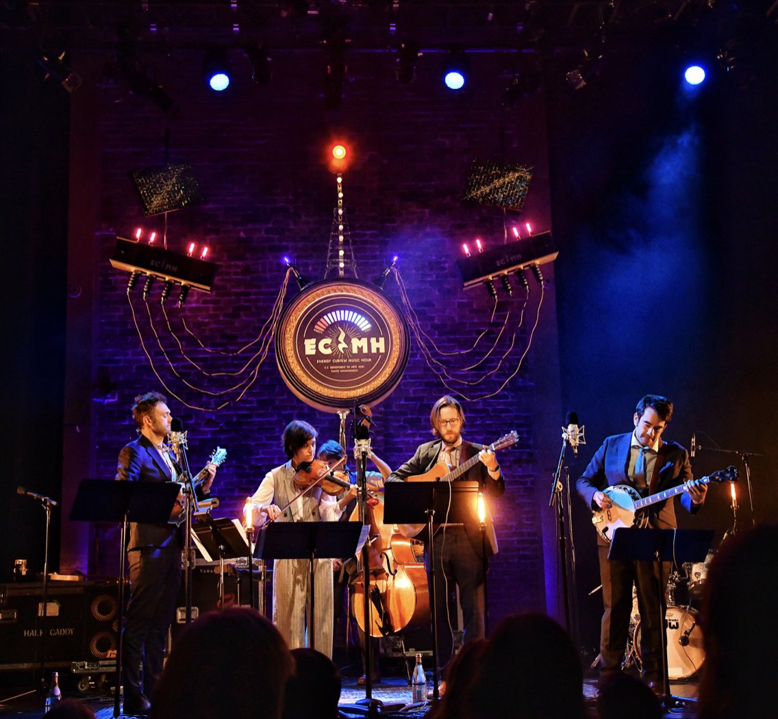 punchbrothers's tweet photo. Another one in the books! Thanks to everyone who came to the second taping of @energycurfew at @audibletheater, and an extra special thanks to our guests Vulfmon and @hhhendrixx. See you in December for more energy-efficient evenings of collaborative revelry. 📸: @shervinfoto https://t.co/qF8b0eoFR5