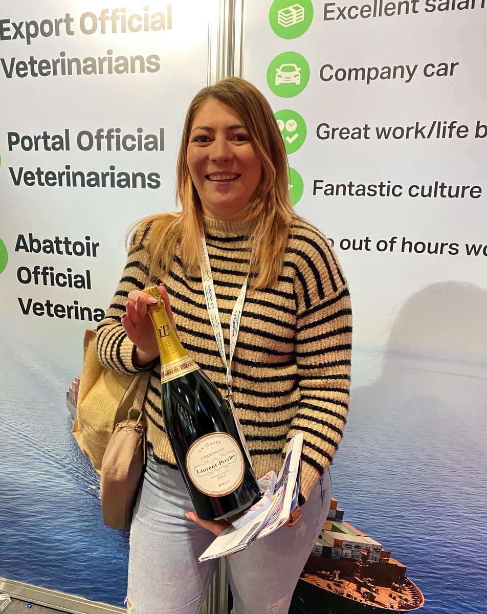 Congratulations to Emma who has won our champagne competition at today's #LondonVetShow 🍾