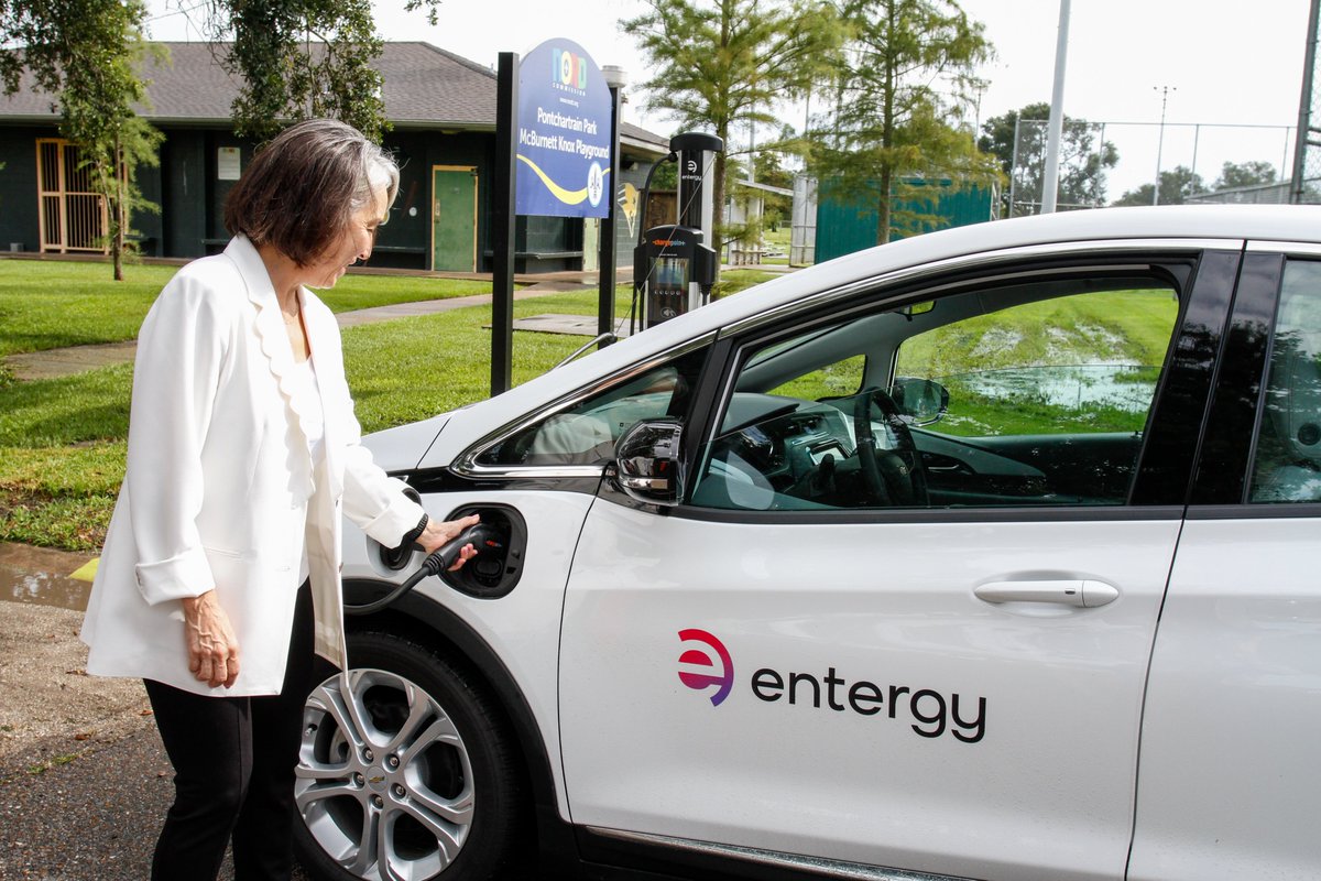 .<a href="/EntergyNOLA/">Entergy New Orleans</a>, in partnership with the <a href="/CityOfNOLA/">The City Of New Orleans</a>, marked a milestone with the successful installation of 30 EV charging stations across the city, completing Louisiana’s first electric company-owned public EV charging program. Learn more: bit.ly/3R1Axa1 🚗⚡️