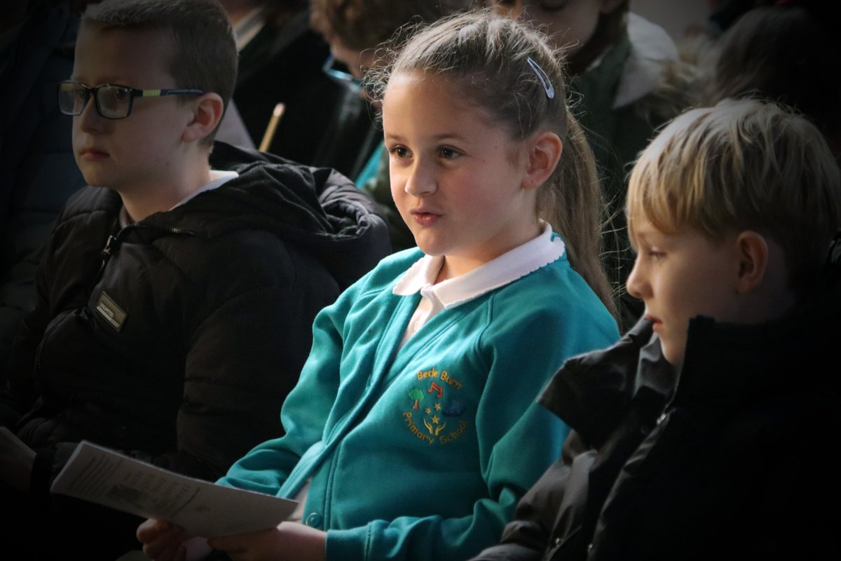 DioceseofDurham's tweet photo. Civic dignitaries joined pupils from Bede Burn, Dunn Street, Jarrow Cross &amp; @JarrowSchool at St. Paul’s Church @JarrowSimonside this afternoon for a Service of Thanksgiving led by @BishopPaulB celebrating 1,350yrs since the birth of #VenerableBede. More👉 https://t.co/JrxUWWRaoW https://t.co/aINedbgbIp
