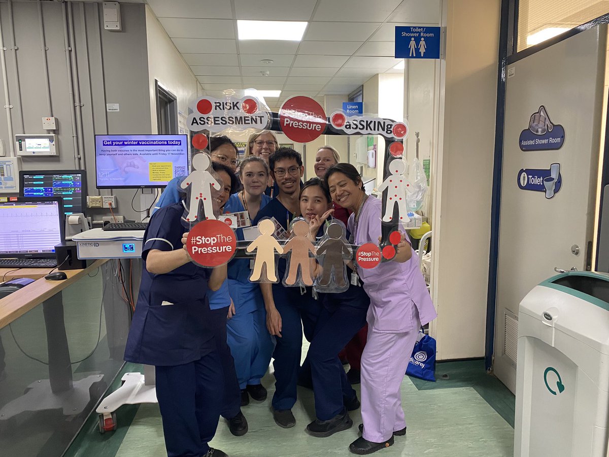 MastersonSarahA's tweet photo. Day 3 #StopthePressure Ward walking highlighting importance of #riskassessment 🔴 and prevention #aSSKINg Charing Cross hospital
@ImperialPeople ❤️ @SigsworthJanice @cleonvillapalos @smurphy_nurse @MerlynMarsden @MLU_1981 @SavineLouise @HallisseyClaire https://t.co/74CzhXnKUj