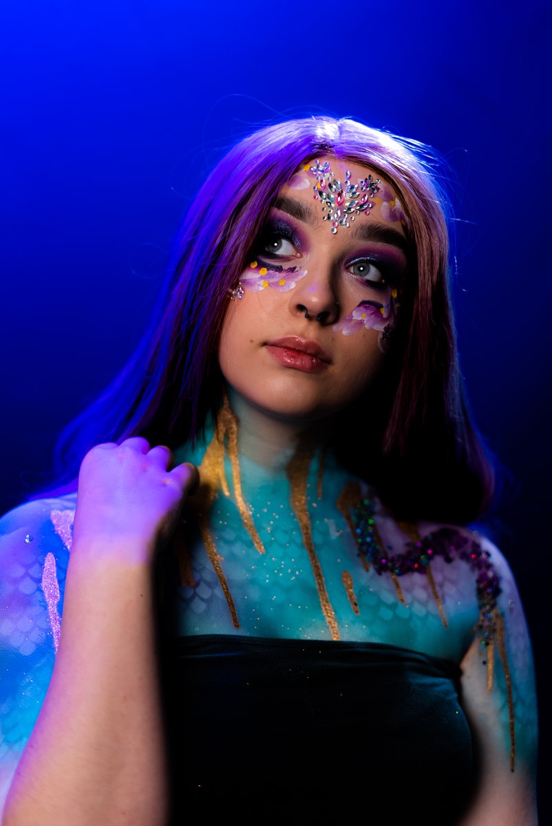 We had a blast hosting cheshiretrainingacademy at our studio for a day workshop on Airbrush Face and Body Art!  Our talented HMUA emyang.mua took the students on a journey, teaching them festival-style designs and sharing insider tips on techniques and must-have products. 💄