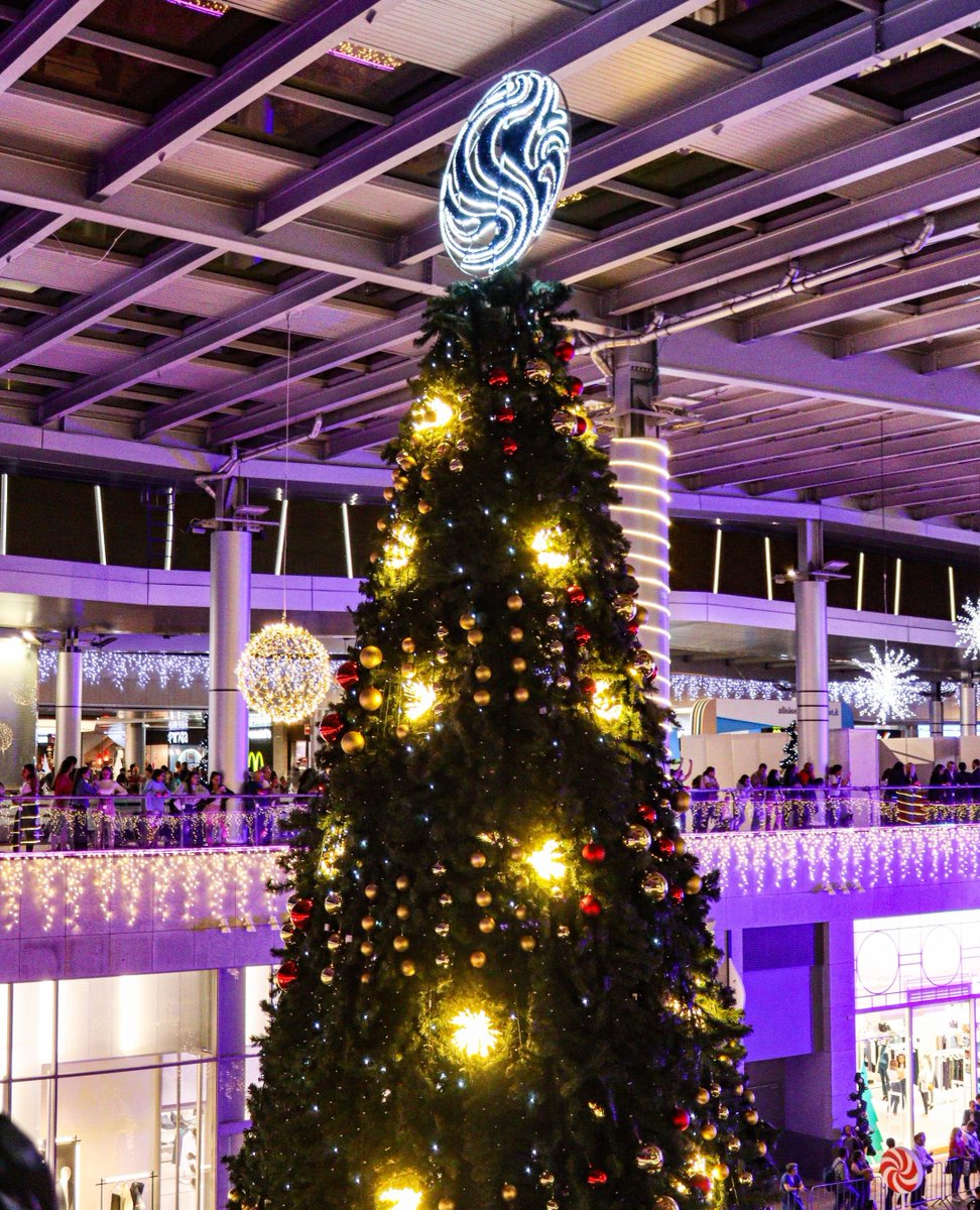 vivealisios's tweet photo. El sábado, a partir de las 19:30 horas, viviremos la noche más brillante del año en Alisios, ¡nuestro Encendido de la Navidad! 🎄⁠
Tendremos grandes sorpresas para los peques de la casa, pero también para los mayores. 😉⁠
⁠
#ViveAlisios #NavidadAlisios⁠ https://t.co/tlrEZALA20