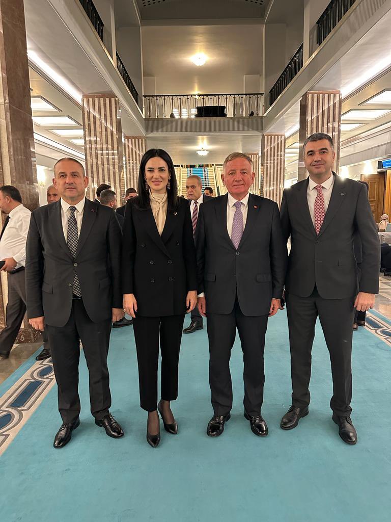 Milletvekilimiz Sn.Seda Sarıbaş’ı, Genel Kurul çalışmaları arasında ziyaret ettik. Nazik misafirperverliği için Kıymetli Vekilimize teşekkür ediyoruz. <a href="/SedaSaribas09/">Seda Sarıbaş</a>