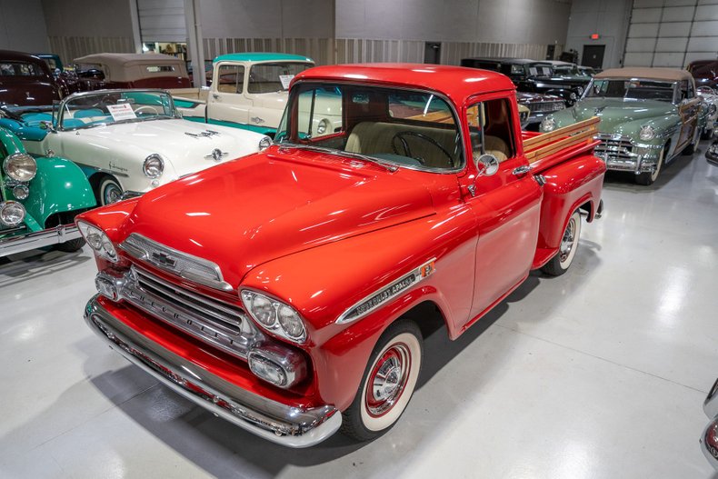 ellingsonmotors's tweet image. NEW ARRIVAL: 1959 Chevrolet 3100 Apache Stepside Pickup. This Chevy is nicely restored stock example, reminiscent of the trucks on America&apos;s roads in the late 1950s. See more than 60 photos on our website: ellingsonmotorcars.com/inventory/1002… #chevyapache #chevytruck