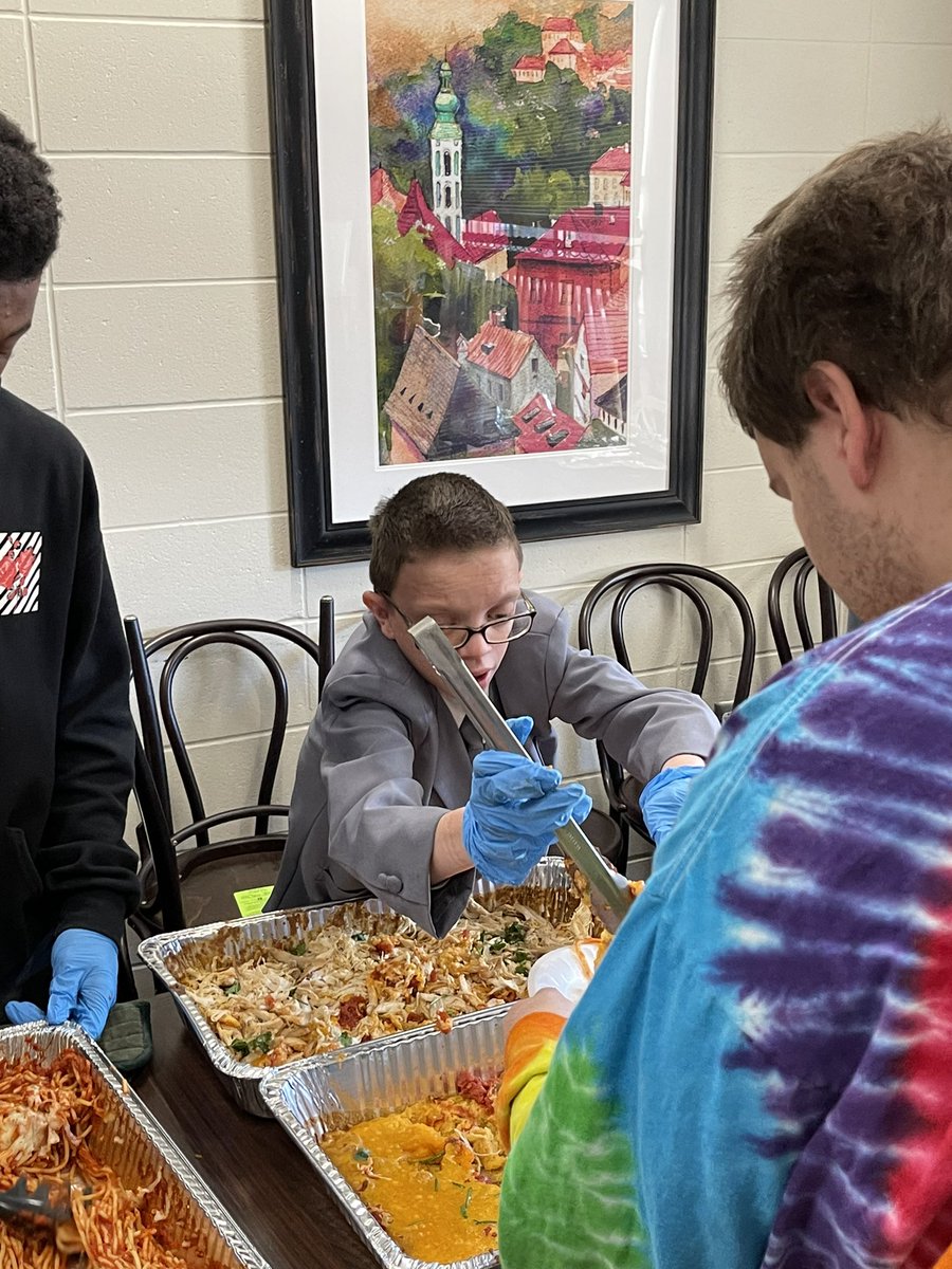 MeghanHighfield's tweet photo. Taste of Thrive is my new favorite day! Watching all of our students serve, enjoy, and socialize was amazing! I am amazed by all of the hard work and planning put in by our Thrive teachers at all of secondary campuses!
@DrLindaWatkins @ToddAHawks 
#wearewayne https://t.co/j8W7pxV2M6