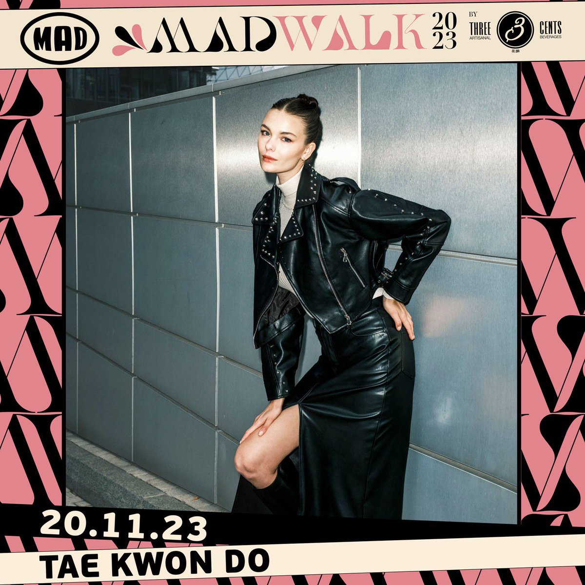 madtv's tweet photo. Η φετινή συλλογή της Pink Woman για το MadWalk 2023 έχει τον τίτλο «The ultimate glam black», καθώς κυριαρχεί το διαχρονικό μαύρο, το εντυπωσιακό ασημένιο, το επιβλητικό σκούρο πράσινο και οι δαντέλες! 🪩
#choosepink #pinkwoman #fashion #style #campaign #glam #ultimateglamblack https://t.co/RwN6rAk27e