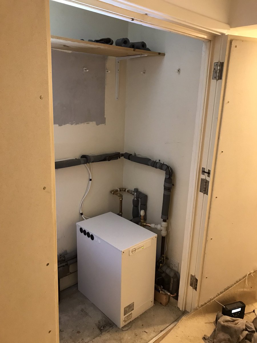 Goodbye old tech, hello new.
Pulsacoil high heat loss, <a href="/SunampLtd/">Sunamp Ltd</a> heat battery low heat loss
Pulsacoil massive, <a href="/SunampLtd/">Sunamp Ltd</a> tiny
Pulsacoil complicated, <a href="/SunampLtd/">Sunamp Ltd</a>  very dimple
Beautifullygreen.co.uk
#stopburningstuff
#EnergyEfficiency 
#Brighton
