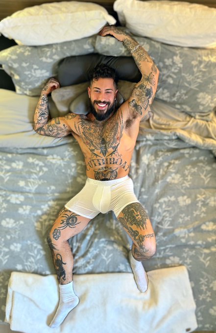 Looking for a partner. 🌷 https://t.co/XpWLHGRgZw<a href="/tag/gym"class="tags"><span>#gym</span></a><a href="/tag/lgbt"class="tags"><span>#lgbt</span></a><a href="/tag/montreal"class="tags"><span>#montreal</span></a><a href="/tag/flex"class="tags"><span>#flex</span></a><a href="/tag/share"class="tags"><span>#share</span></a><a href="/tag/gay"class="tags"><span>#gay</span></a><a href="/tag/viral"class="tags"><span>#viral</span></a>