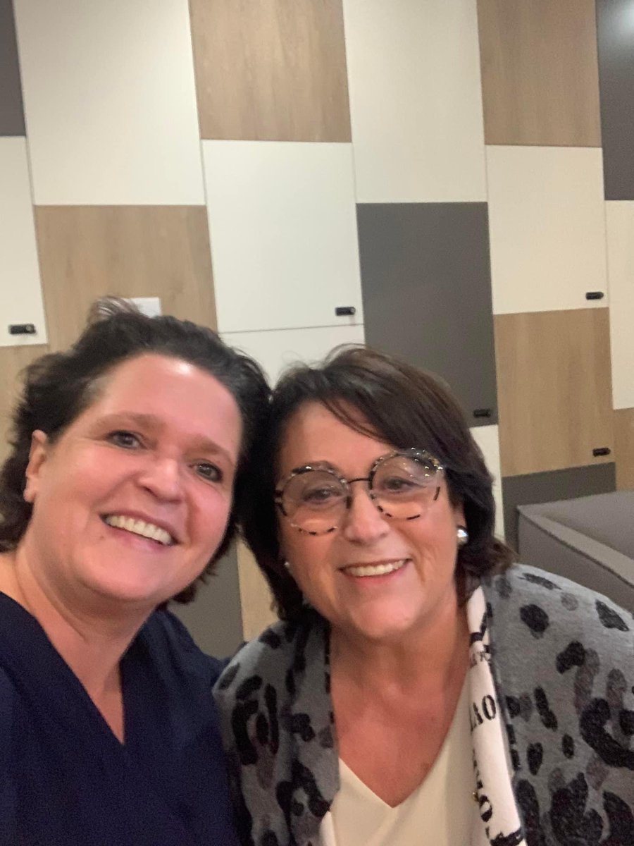 Même lorsqu’elle n’est plus élue ( et pas encore réélue) <a href="/CGazzeri/">Catherine GAZZERI</a> participe aux AG du <a href="/CNBarreaux/">Conseil national des barreaux - les avocats</a>. Une tête de liste de caractère, pleine d’idées pour la profession <a href="/AvenirBarreaux/">AVENIR DES BARREAUX DE FRANCE - ABF</a> 
<a href="/YanickHodebar/">LOUIS HODEBAR Yanick</a> <a href="/DelomzG/">Guy DELOMEZ</a> <a href="/GDelomez/">Guy DELOMEZ</a> <a href="/efache/">Farid Hamel</a> <a href="/BernaFrederic6/">Frederic Berna</a> <a href="/AlainCockenpot/">Alain COCKENPOT</a>