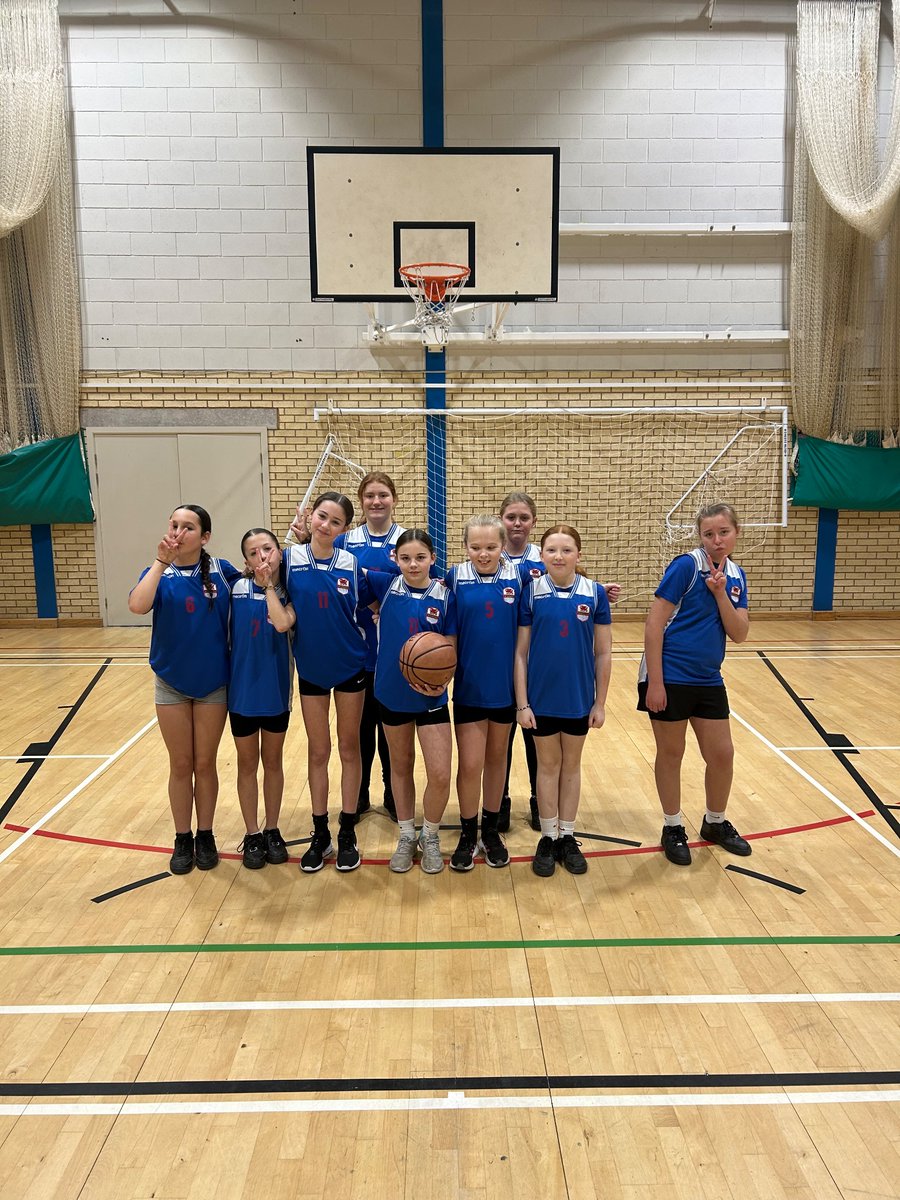 WhitmoreHighPE's tweet photo. Year 7 girls played their first game against Stanwell and what a fantastic performance winning 22-0 

Year 8 girls were outstanding and won 18-4 

Year 7 MVP SH 🏀🏀🏀

Year 8 MVP AP who displayed excellent defence 🏀🏀🏀

Well done both squads 👌🏽

#TeamWhitmore https://t.co/ViS79FQH0p