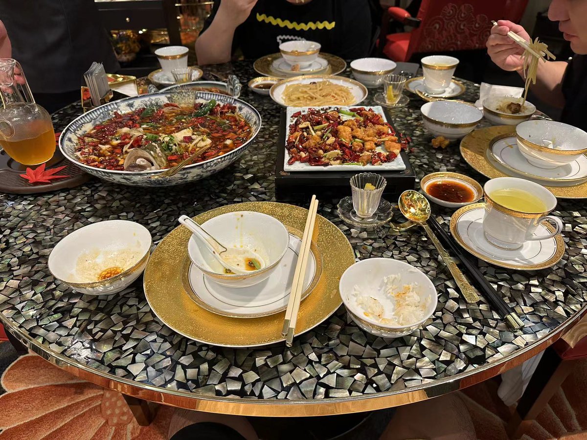 Chen Young tweet media