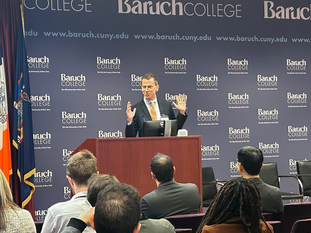 BaruchCollege's tweet photo. 👏Thank you to all who joined us at the "Data-Driven Brands in the Age of AI" conference!🎤💬

The conference welcomed industry leaders from @CorralData, @readysetrocket, @Pfizer, @AMNH, @MLS, @philoTV, and @ValiaVentures to explore AI's impact on data strategy at @Baruch_Zicklin https://t.co/Bneqcozyk0
