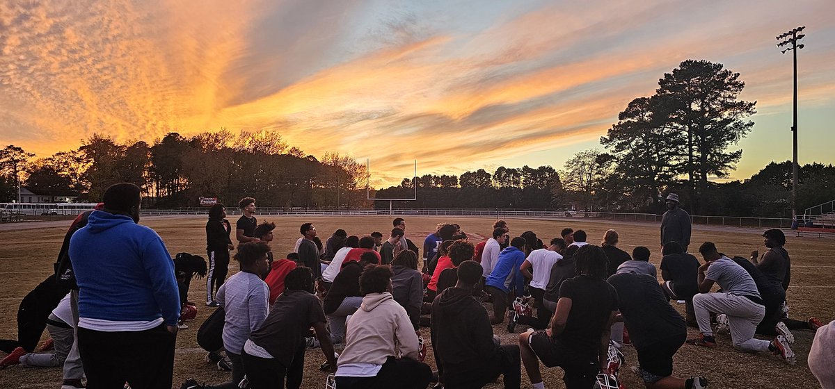 Coach Henry tweet media