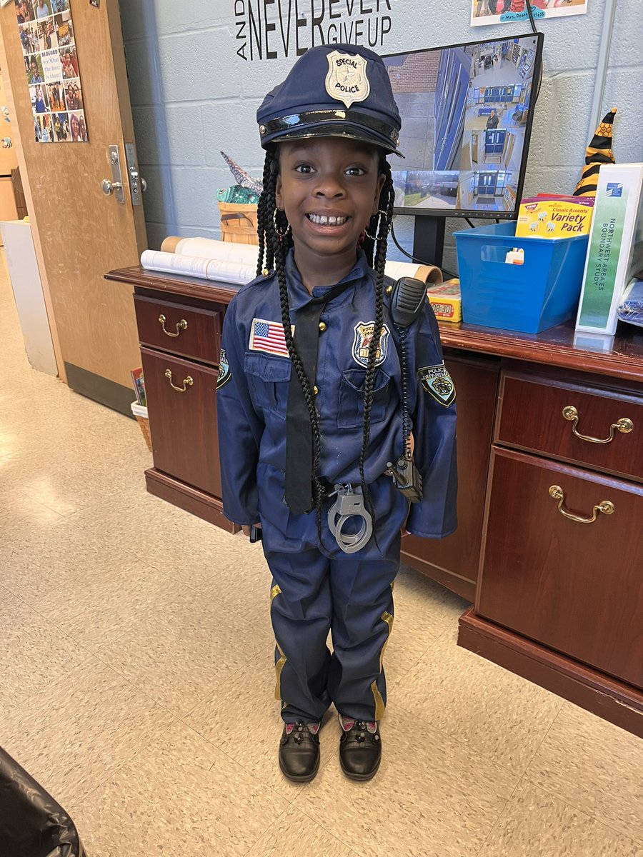 Career Day today and this first grader couldn’t contain her joy! Proud future police officer!! <a href="/sueweese/">Suzanne DeWeese</a> <a href="/ALouise1913/">Adrienne Louise Morrow</a> <a href="/CTE_BaltCoPS/">BCPS CTE Office</a>