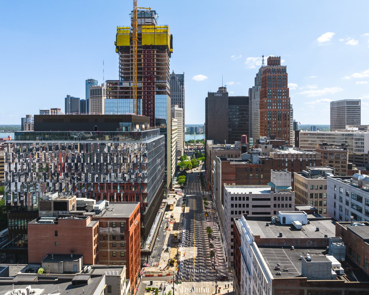 BedrockDetroit's tweet photo. Congratulations to #Detroit for making @CondeNast's list of “Best Places to Go in 2024”! ✈️

Learn more: https://t.co/tA1PW45GEU

#TravelDestinations #CondeNast #BestPlacesToGo https://t.co/4F5VfCxyjP