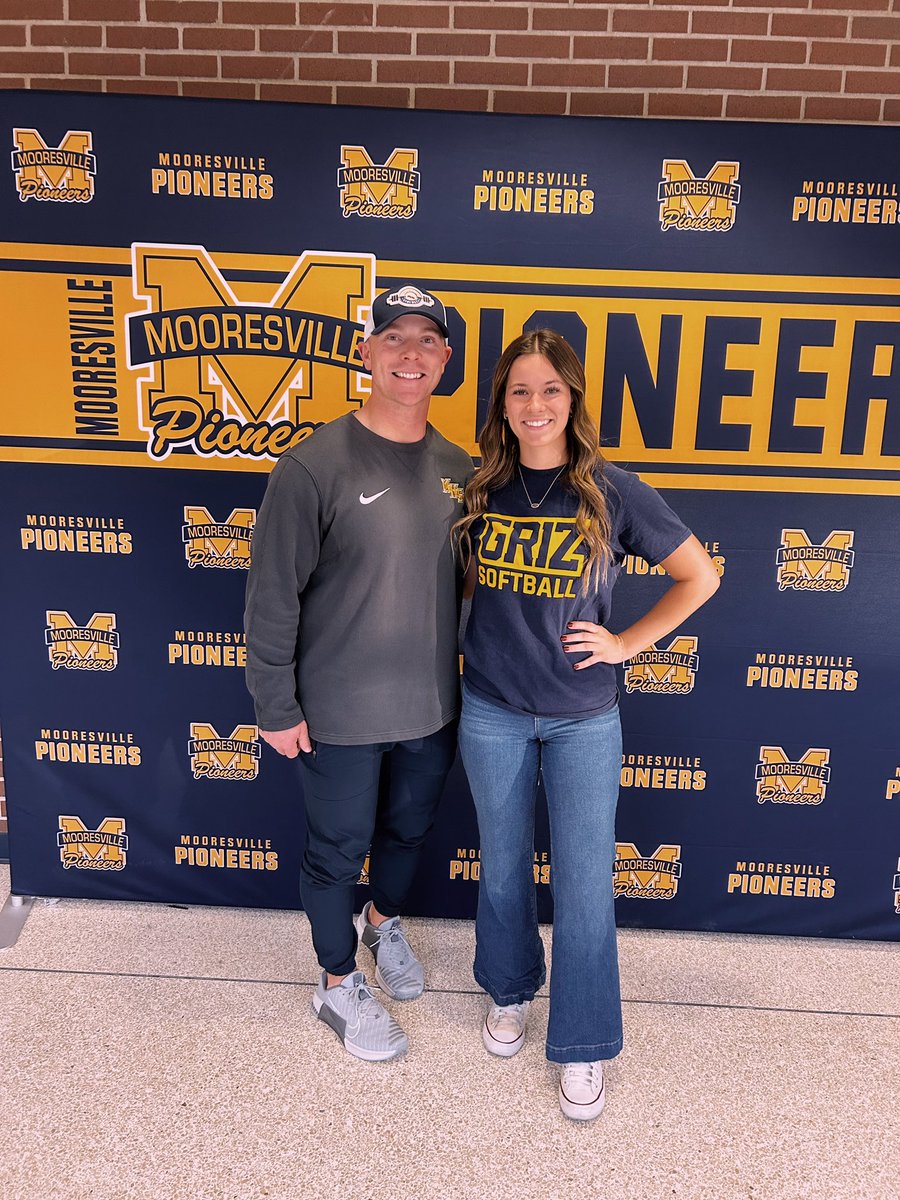 Officially a griz🐻🐻!! <a href="/FCGrizSoftball/">Franklin College Softball</a> @CoachAngieBain <a href="/MoPiSoftball/">MoPiSoftball</a> <a href="/IndyChaos18u/">Indy Chaos 18u</a>