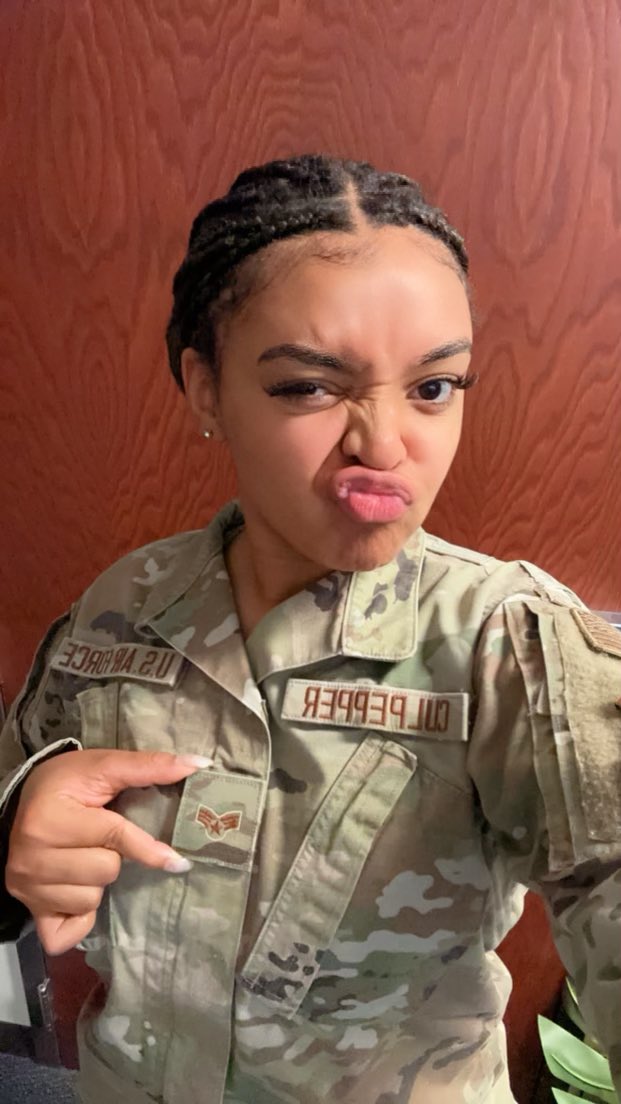 ZuriGlenn5's tweet photo. Congrats to my big sis on her promotion today. Senior Airman doing big things! #gotmysix #AF @FEWarrenAFB @usairforce https://t.co/YEBk7Z6b8F