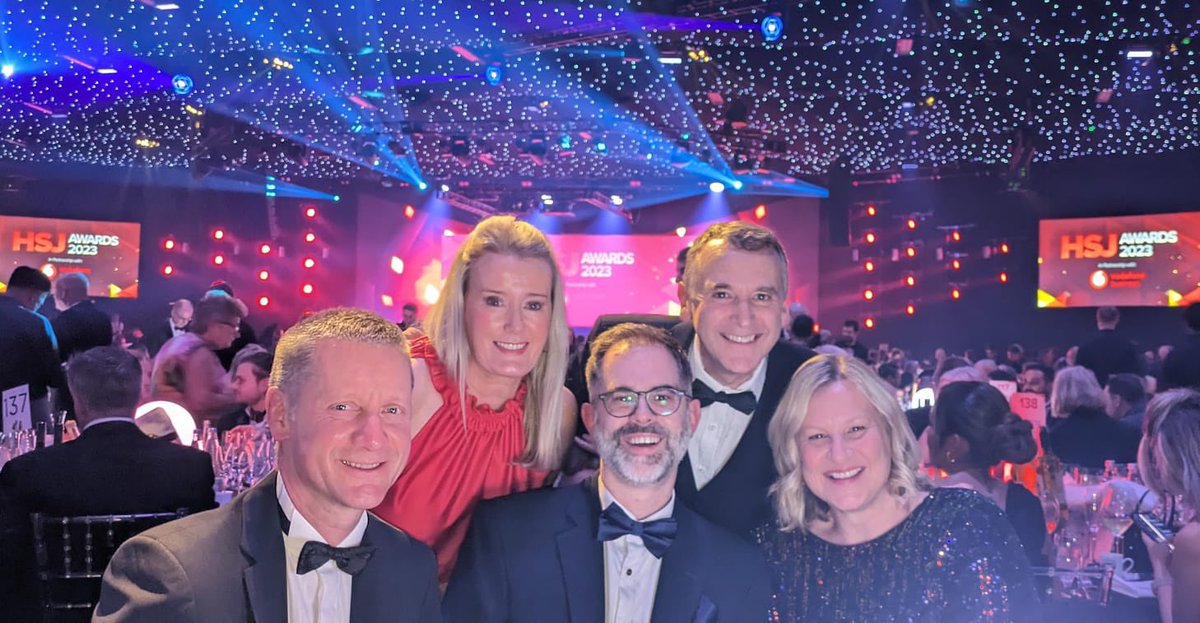 <a href="/BTHFT/">Bradford Teaching Hospitals NHS FT</a> They’ve only gone and done it @Mel_Pickup - well done to out amazing SPARC team #HSJAwards
