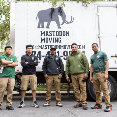 Boston's Best Movers 2023: local, full service movers mastodonmoving.com  #bostonmovers  #bostonmovingcompanies #moversinboston #moversnearmeboston #bostonmoversnearme #fullservicemovers #localmoversnearme