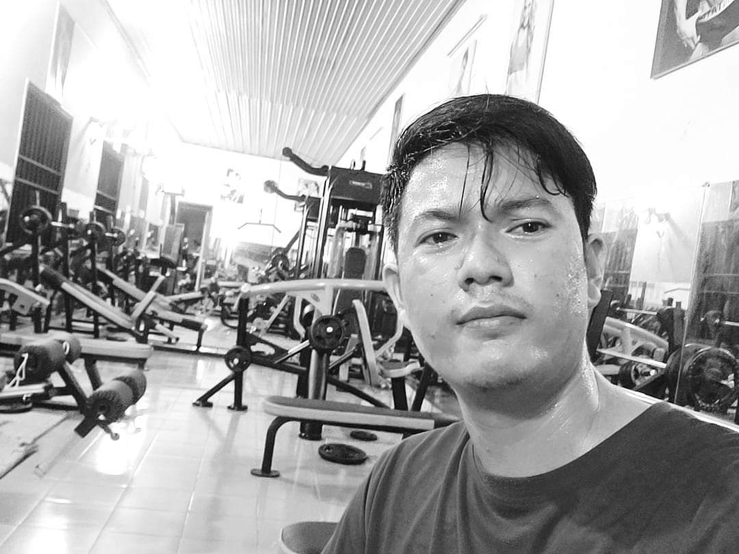 samthanhlam95's tweet photo. Chụp xong bức ảnh về nằm tiếp :))) https://t.co/lWC5TQ916h