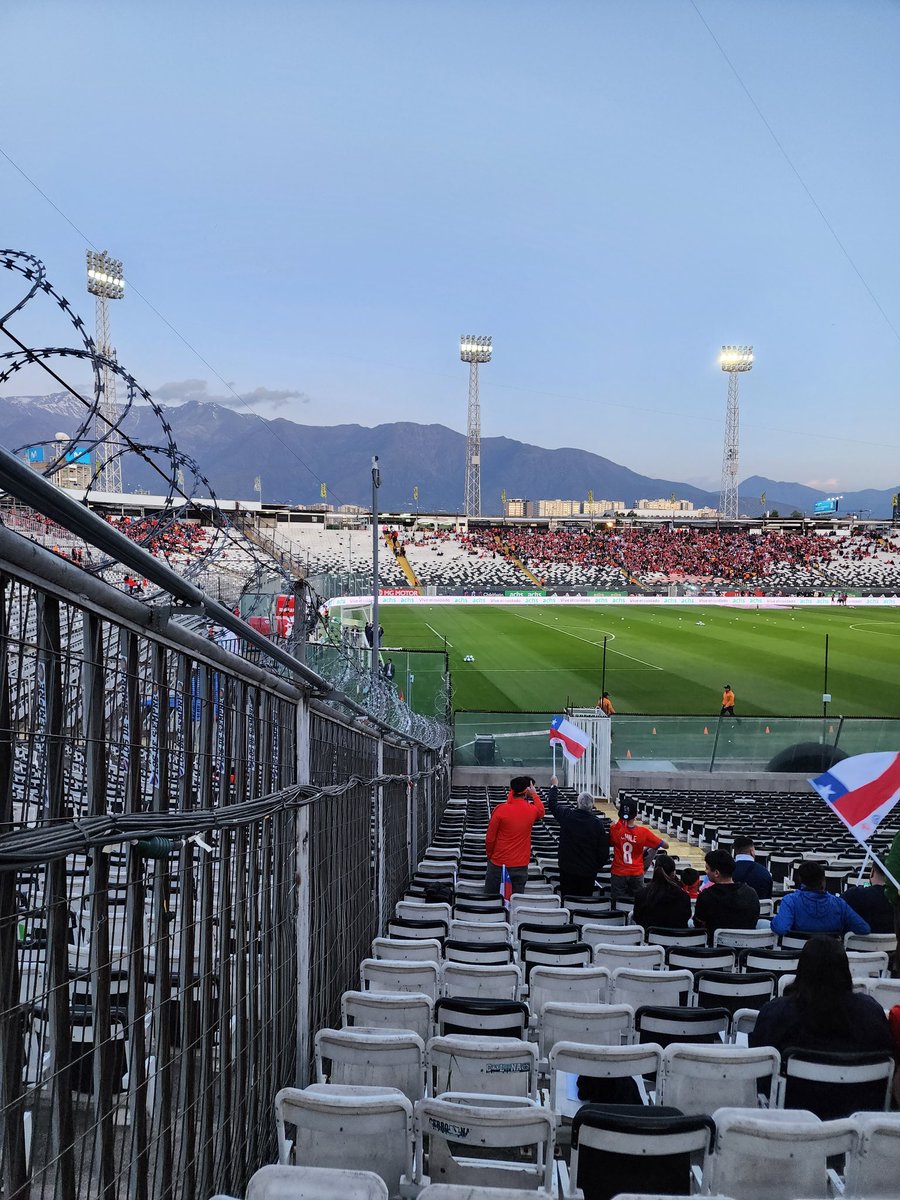 Oigan <a href="/ANFPChile/">ANFP</a> no les da vergüenza cobrar 150 Lucas por este asiento de mierda? Jajajajajajaja