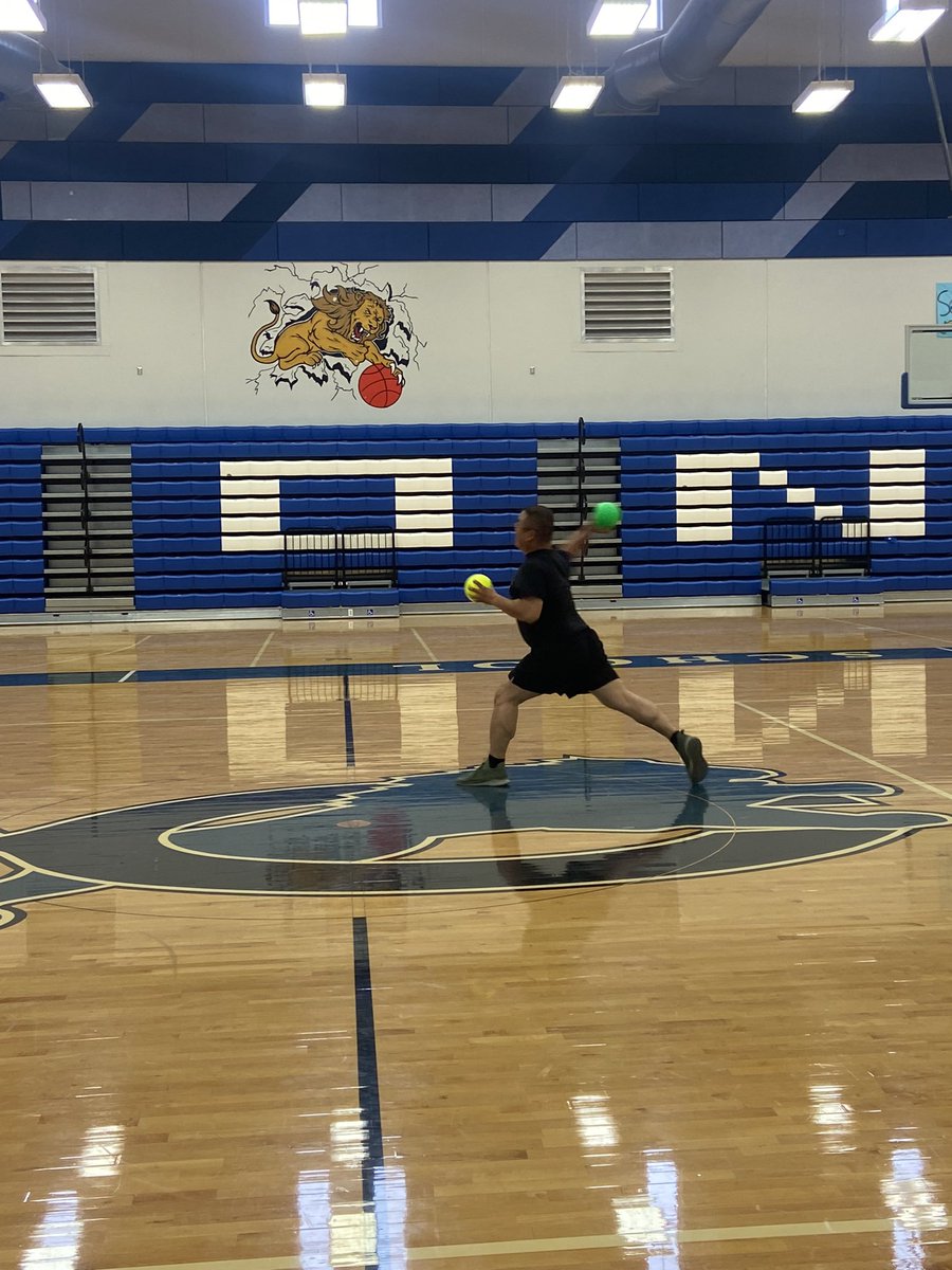 CisClint's tweet photo. Dodgeball with our PIE Unit ! ๐๐ค#weareclint #army #ciselpaso https://t.co/AEgVhKfW8E