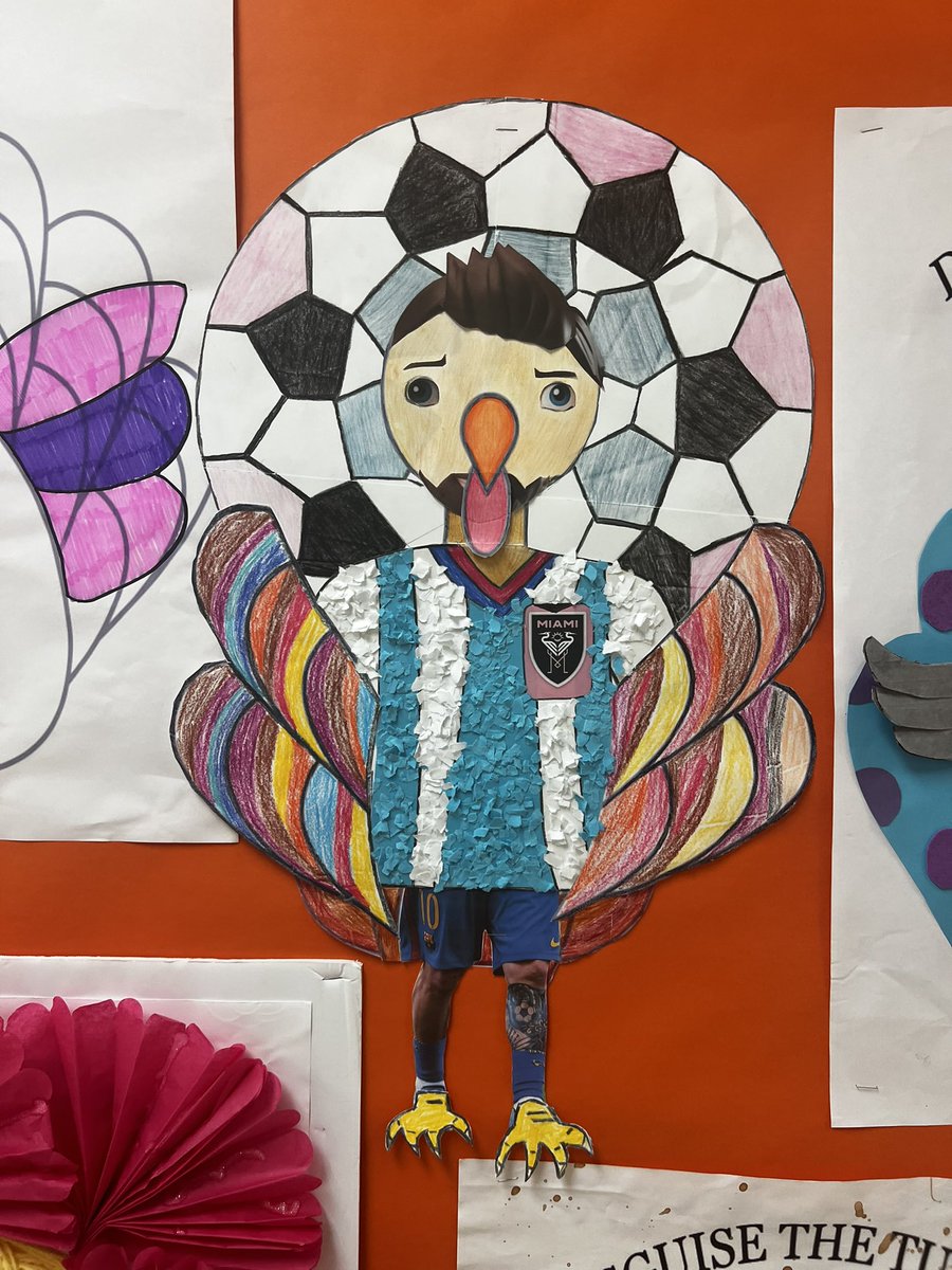 jennin2nd's tweet photo. Part 1 of disguise the turkey with my second grade team 💕 https://t.co/k8Jm4FPvUy