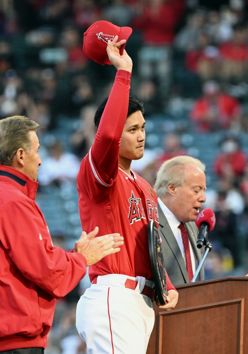 FOX Sports: MLB tweet media