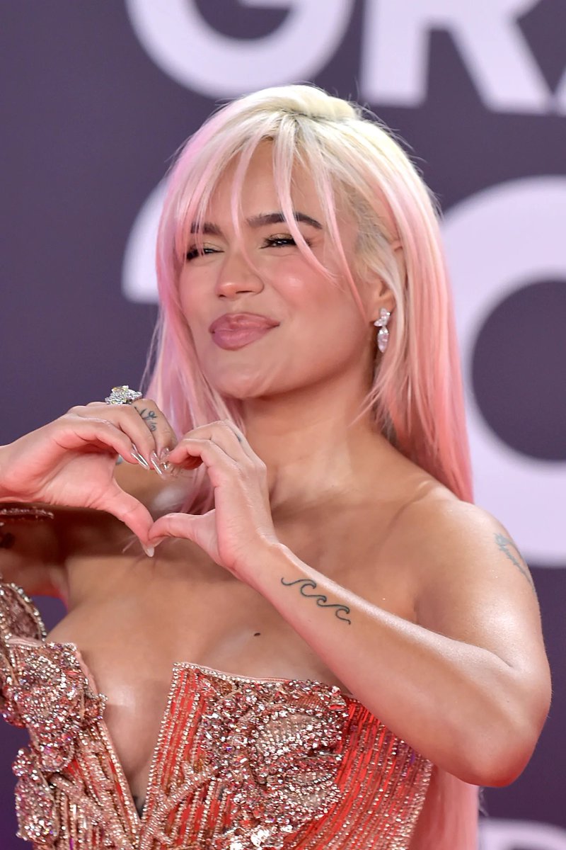 ELHOMBREW's tweet photo. 🚨 KAROL G gana el #LatinGrammy a MEJOR ÁLBUM URBANO con ‘Mañana Será Bonito’ https://t.co/KrebJlTtdn