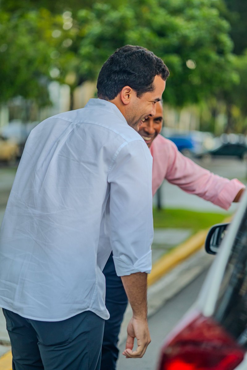 TIEMBLA LA CAPITAL: <a href="/OmarLFernandez/">Omar Fernández</a> MI SOBRINO <a href="/DomingoCG1/">Domingo Contreras</a> MI HERMANO <a href="/VinicioSenador/">Vinicio Castillo</a> PRIMO AL SUELO <a href="/Adonaidamedina/">Adonaida Medina</a> PUNTO <a href="/Bigotes41582488/">Bigotes</a> <a href="/mayrelisrosa/">May Rosa</a> <a href="/EvelinPlacidoAl/">Evelin Placido-Almon</a> <a href="/MariaEchavarr16/">Maria Cáceres</a> <a href="/zuleicagarcia88/">Zuleica García</a> <a href="/keilin_mota/">Keilin Mota</a> <a href="/TobiasCrespo/">Tobias Crespo</a> <a href="/rafaelpazRD/">Rafa Paz</a> <a href="/ilcanals/">Iván Canals</a> <a href="/INDIRALABELLA/">IndiraLaBella🥳</a> WEPA WEPA