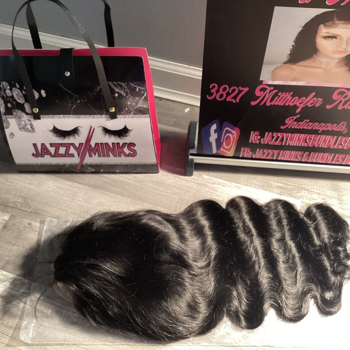 QueenOfTheTrap's tweet photo. I sell affordable but top quality wigs! Come shop with me! ♥️ I ship Nationwide 🌍📦📪 https://t.co/A9iJh8OaWx