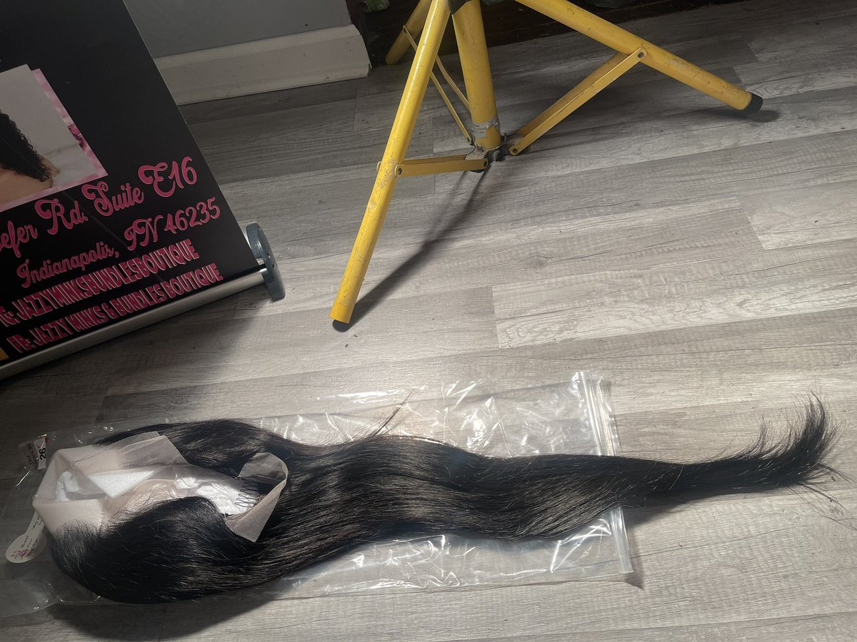QueenOfTheTrap's tweet photo. I sell affordable but top quality wigs! Come shop with me! ♥️ I ship Nationwide 🌍📦📪 https://t.co/A9iJh8OaWx