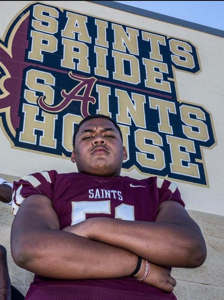 #ClassOf2024 #OffensiveLineman 
Ziyon Elisara <a href="/Ziyonl51/">ZiyonL.51</a> 
Adelanto High School 
6’2 
305 
Center, Guard 

hudl.com/v/2MSMXG