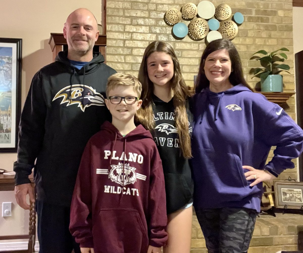 Kelly Gauger tweet media