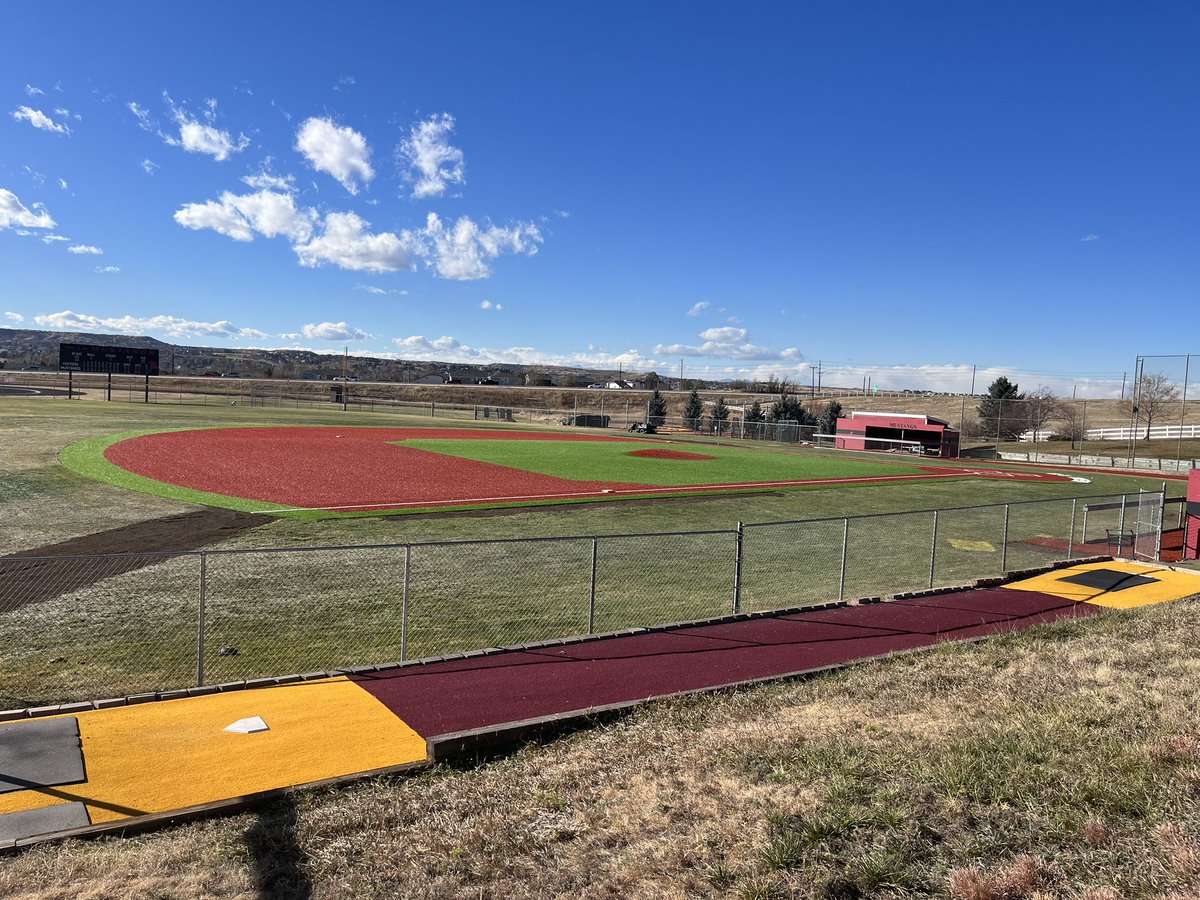 Go_Turf's tweet photo. Let’s play Ball!!! Ponderosa High School has a brand new infield to play on! First full athletic field is in the books, and we think it’s as pretty as a shiny new diamond 😉 💎 #articialturf #turfathleticfields #coloradobaseball #coloradoturf #athleticturf https://t.co/I2cyqGCQgz