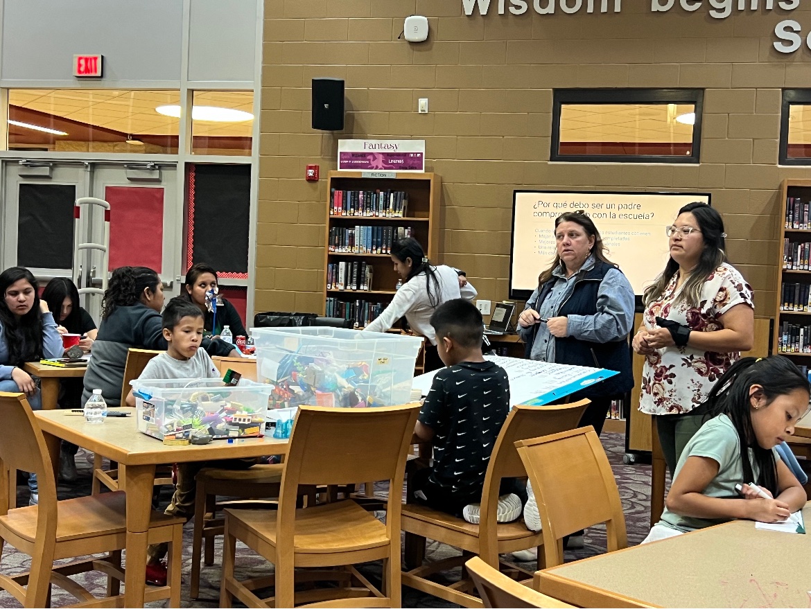 laurabbeard's tweet photo. Celebrating National Parent Involvement Day with the new Scott County English Learner CIPL cohort! Also pictures from last night’s kick off of FUENTE CIPL in Clark County! #KYFamEngage #kyCIPL #drivingpossibilities https://t.co/RqGKEbND7f