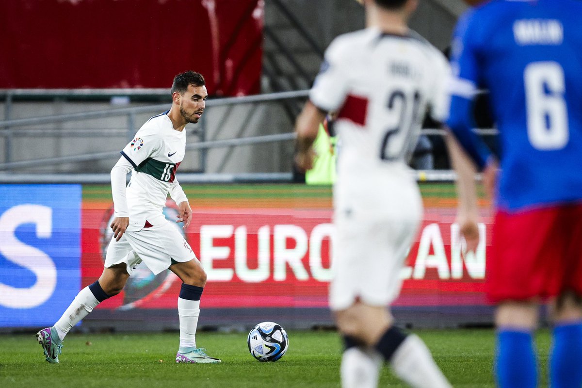 Mais uma vitória ! Muito orgulho de representar novamente a nossa Seleção ! Vamos por mais 💪🏼🇵🇹