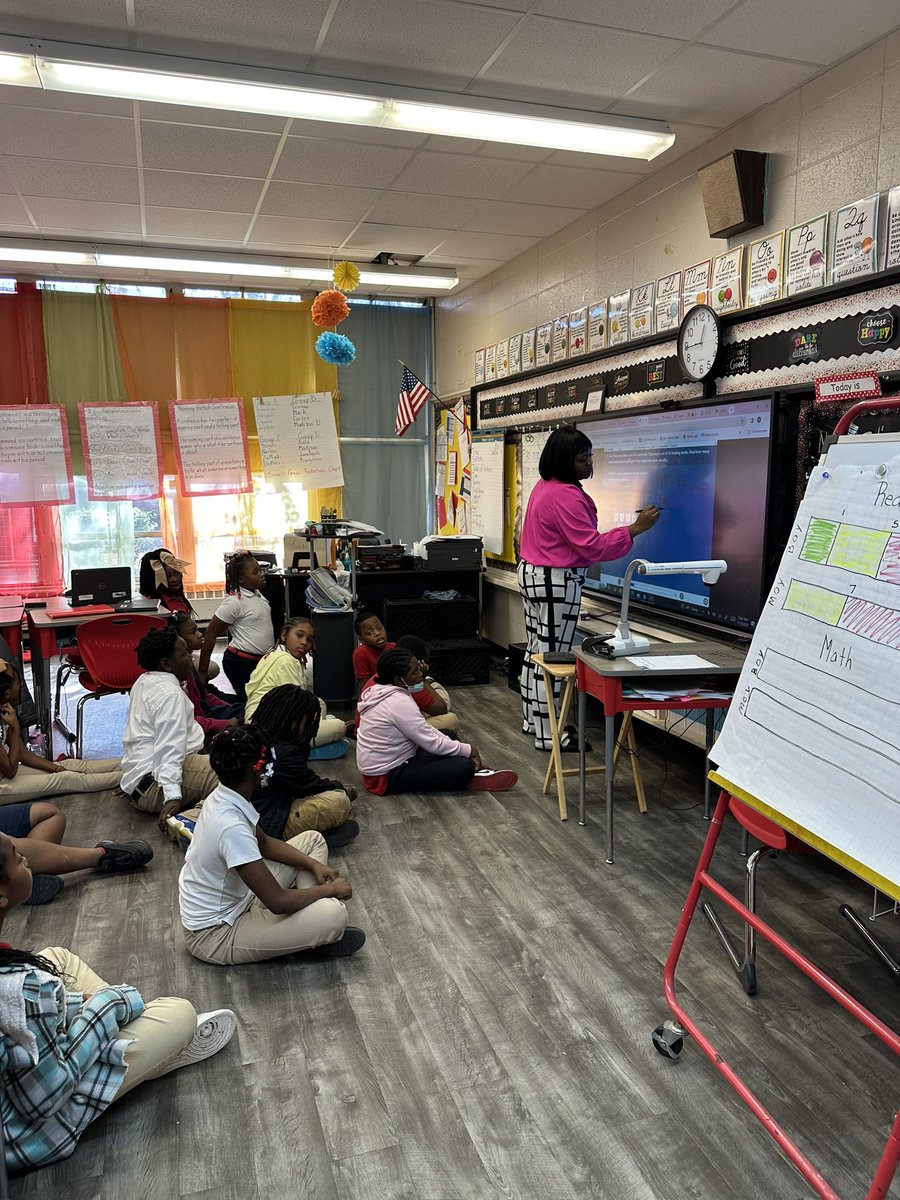 3rd grade Math Tier 1 small groups in action! 🎮💪🏾🦁🎉📈