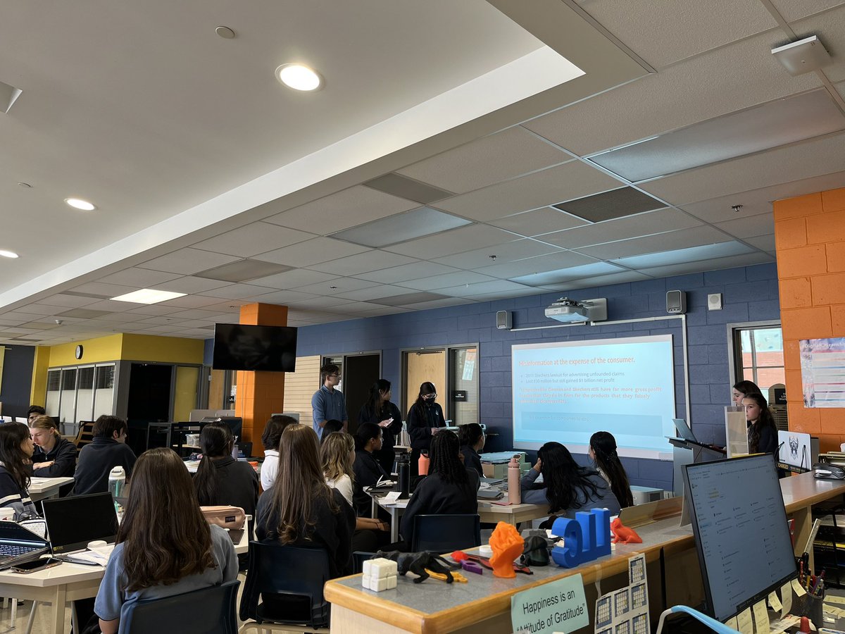 What an incredible week! 
AP Capstone students worked through a mock PT1 and absolutely exceeded my expectations! Well done 👍🏻@OLQWCA <a href="/YCDSB/">York Catholic District School Board</a> <a href="/OLQWLLC/">OLQWCA Library Learning Commons</a> @JohnRHeinrich
