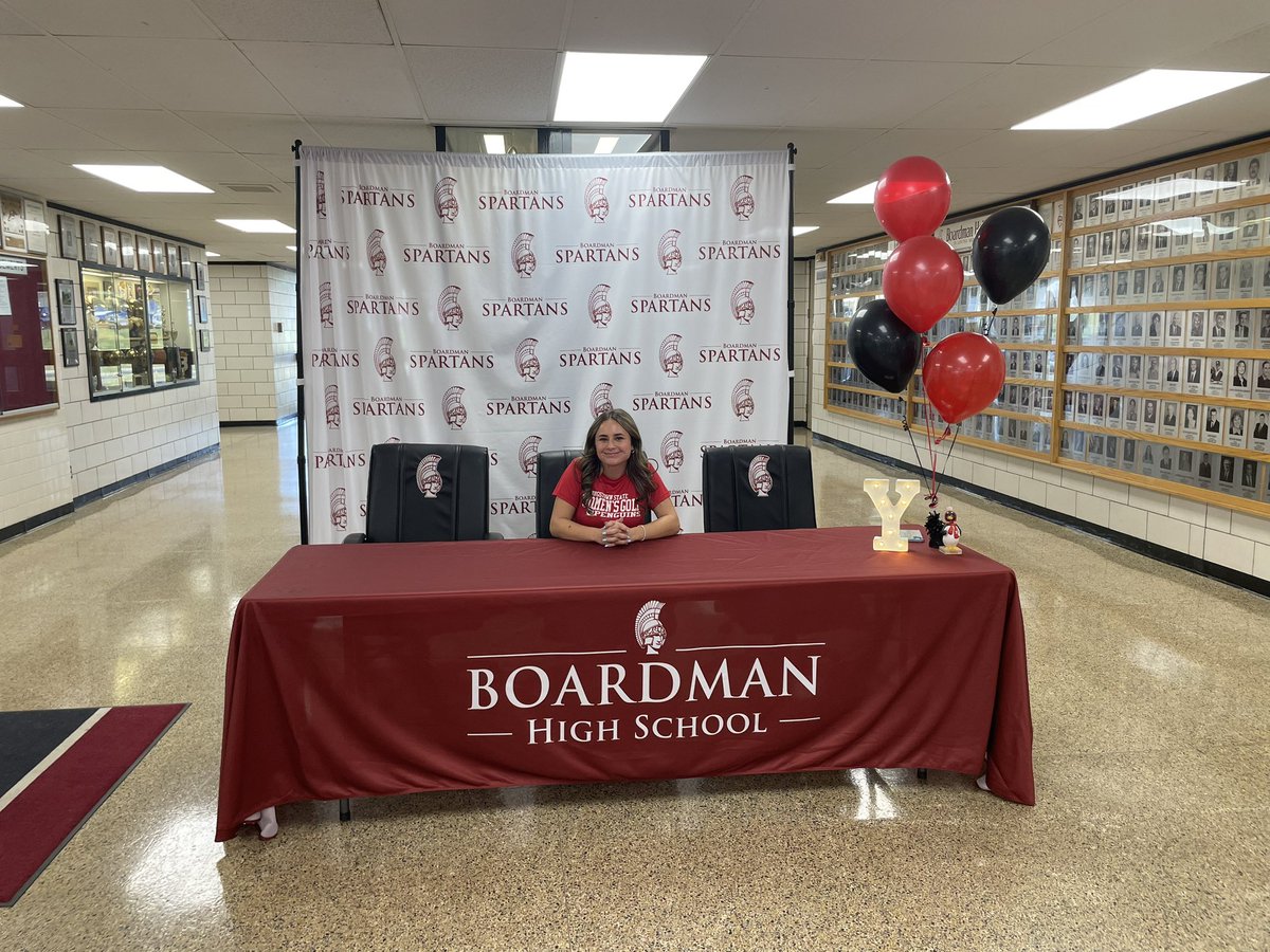 Boardman’s golf standout Sophia Rivera signing this afternoon to YSU to continue her athletic and academic career. <a href="/austin_malutic/">Austin Malutic</a> <a href="/Malutic_Live/">Malutic Live</a> <a href="/c_steffens12/">Connor Steffens</a>