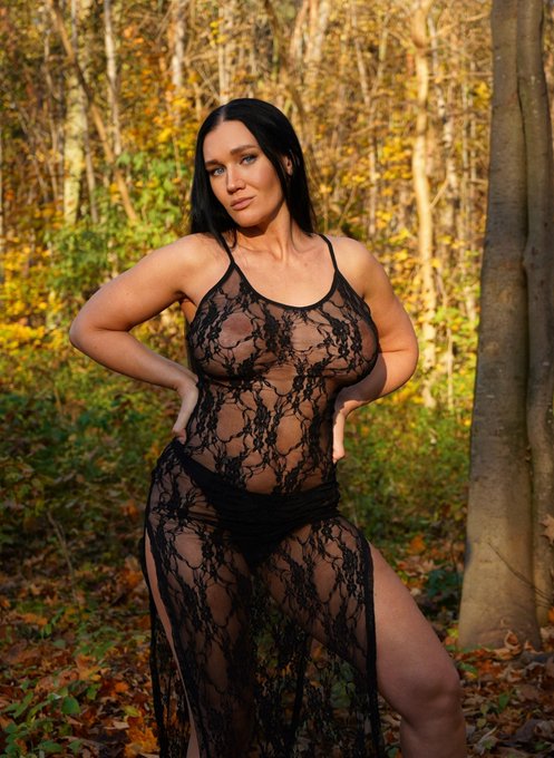 Mother Nature 🍂 https://t.co/E6qeAqNHlZ