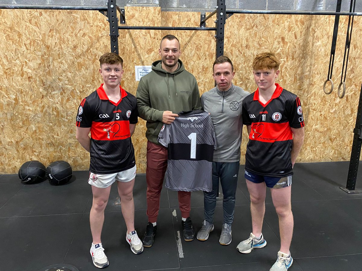 hsclonmelcbs's tweet photo. We thank them for their support and wish them every success at their top class facilities in Kilsheelan, Tipperary and Cleaboy, Waterford 🏋️ https://t.co/etShtbXBoA
