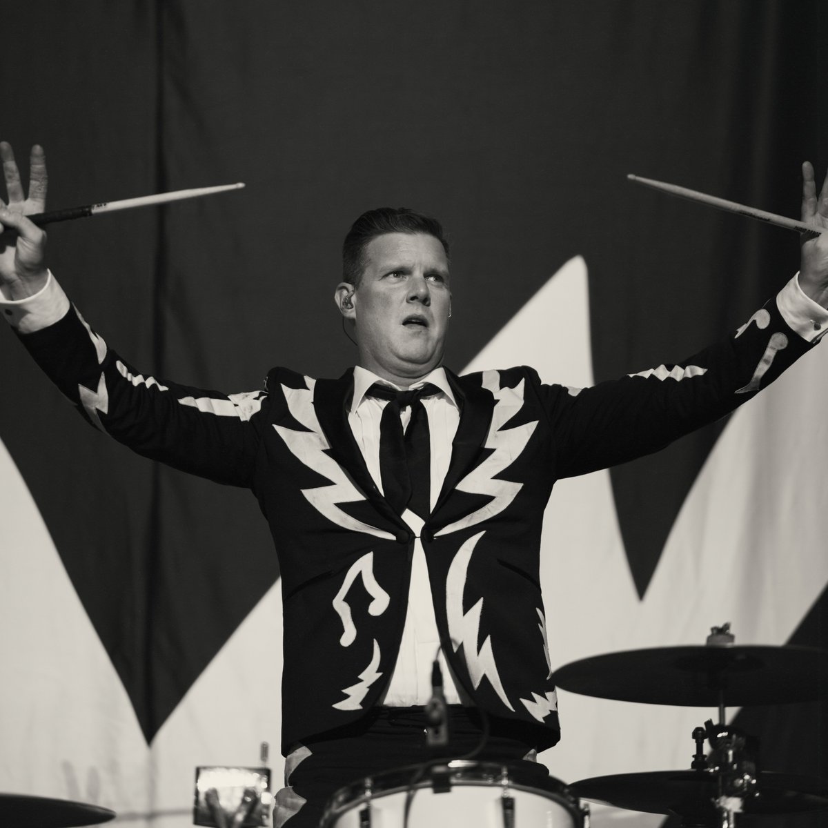 The cheers in our temple nearly blew off the roof thanks to <a href="/TheHives/">The Hives</a> and special guest <a href="/Kate_Clover_/">Kate Clover</a> 🎸 🎉 Thank you to everyone who attended their SOLD OUT shows! 

Let us know your favorite moments from the show! 

📸 <a href="/samscarce/">S</a> (IG)