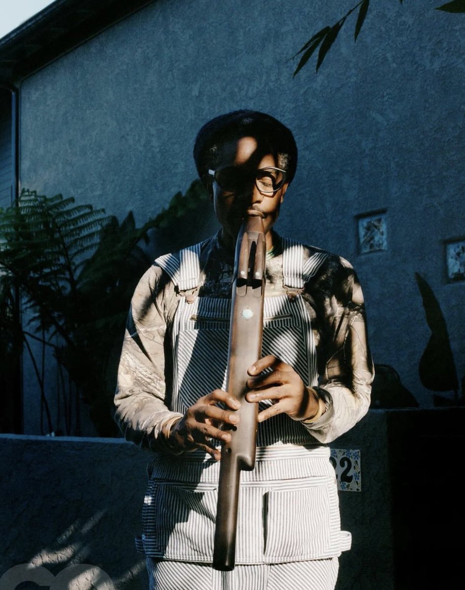StreetFashion01's tweet photo. Andre 3000 for GQ photographed by Renell Medrano!🖤 https://t.co/n6FIQQr4j9