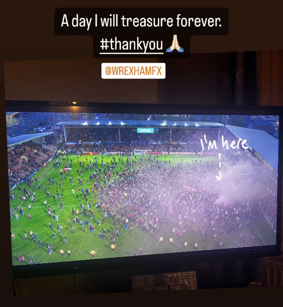 Cat 🏴󠁧󠁢󠁷󠁬󠁳󠁿 tweet media