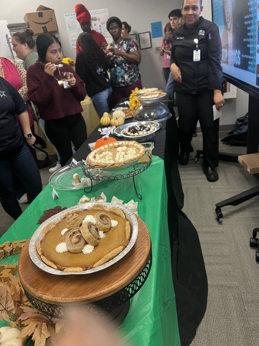 geniab123's tweet photo. Congratulations to Culinary student Victoria Cunningham for winning this year’s Pie-Off competition at iTECH Glades! #itechglades #culinary https://t.co/0x7lgD6exl