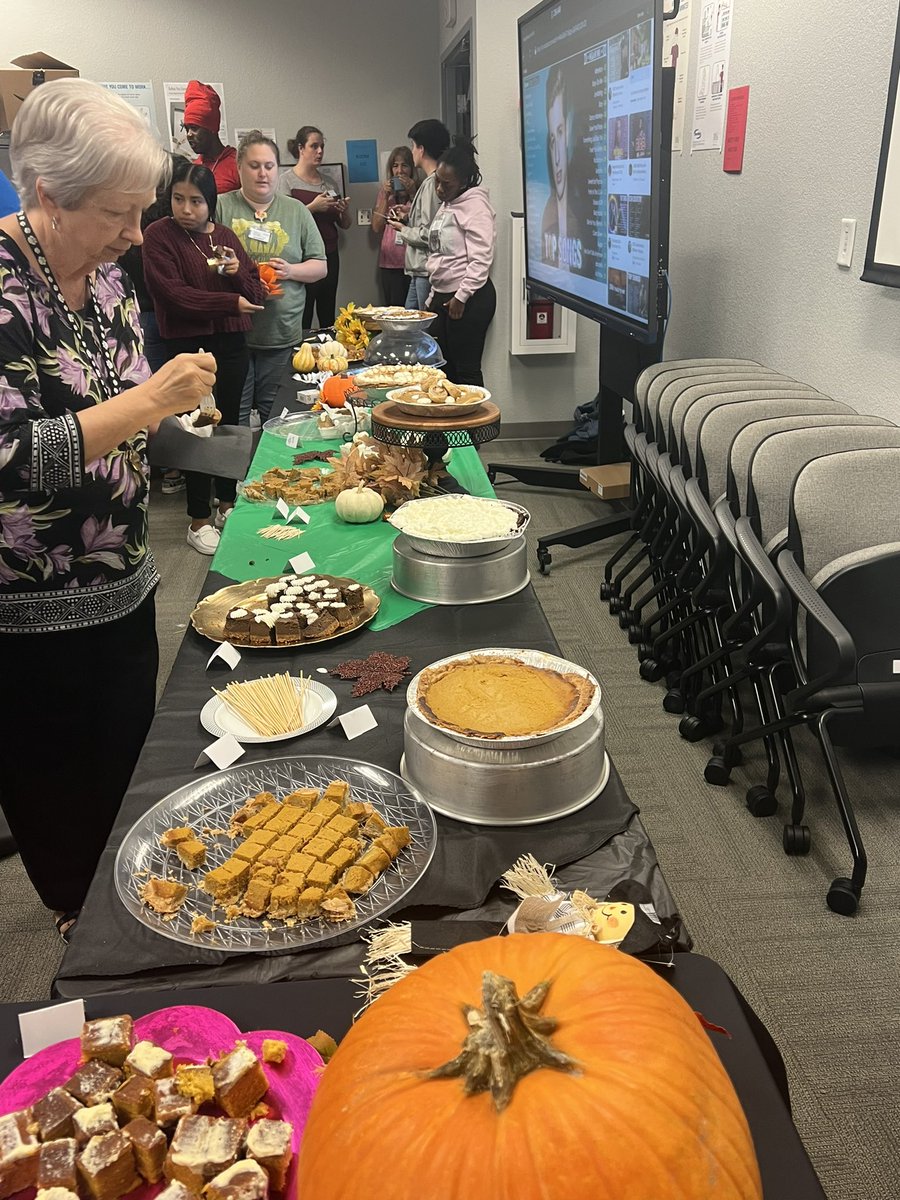 geniab123's tweet photo. Congratulations to Culinary student Victoria Cunningham for winning this year’s Pie-Off competition at iTECH Glades! #itechglades #culinary https://t.co/0x7lgD6exl
