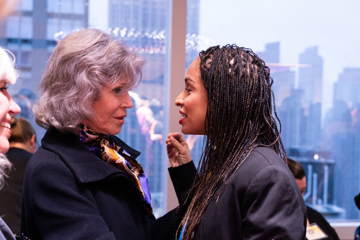 projdandelion's tweet image. #ProjectDandelion hosted a reception at UNGA with the @RockefellerFdn, a supporter and partner of Project Dandelion, with 200+ women leaders uniting in the climate movement. Natalye Paquin and @JaneFonda are Dandelions. 

#UNGA2023 #ClimateWeek2023 #IAmaDandelion